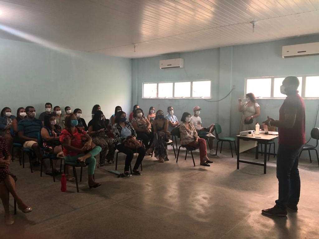 Camacã: Secretaria de Saúde comemora o Dia da (o) Recepcionista com coquetel e distribuição de brindes